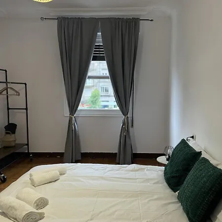 Tu En El Centro De * Vigo