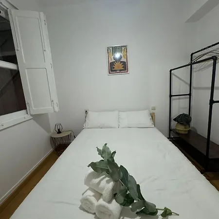 Tu En El Centro De *